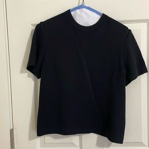 ⭐️ St. John Basics short sleeve wool top, black size small